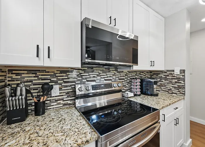 Big Soccer Games 2026, Media, Workers & Guests, 2br, 2ba Condo, 29 Nights Or *